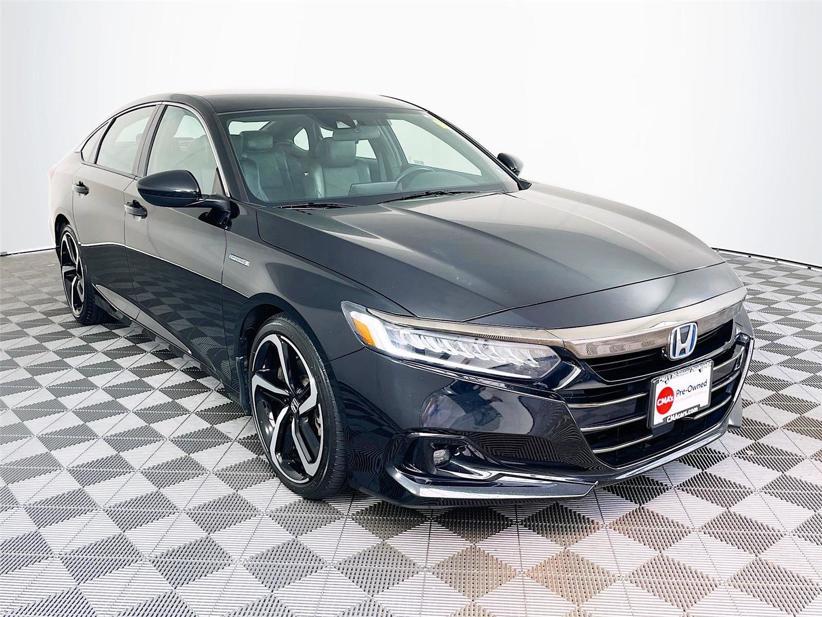 Used 2022 Honda Accord Sport image 1