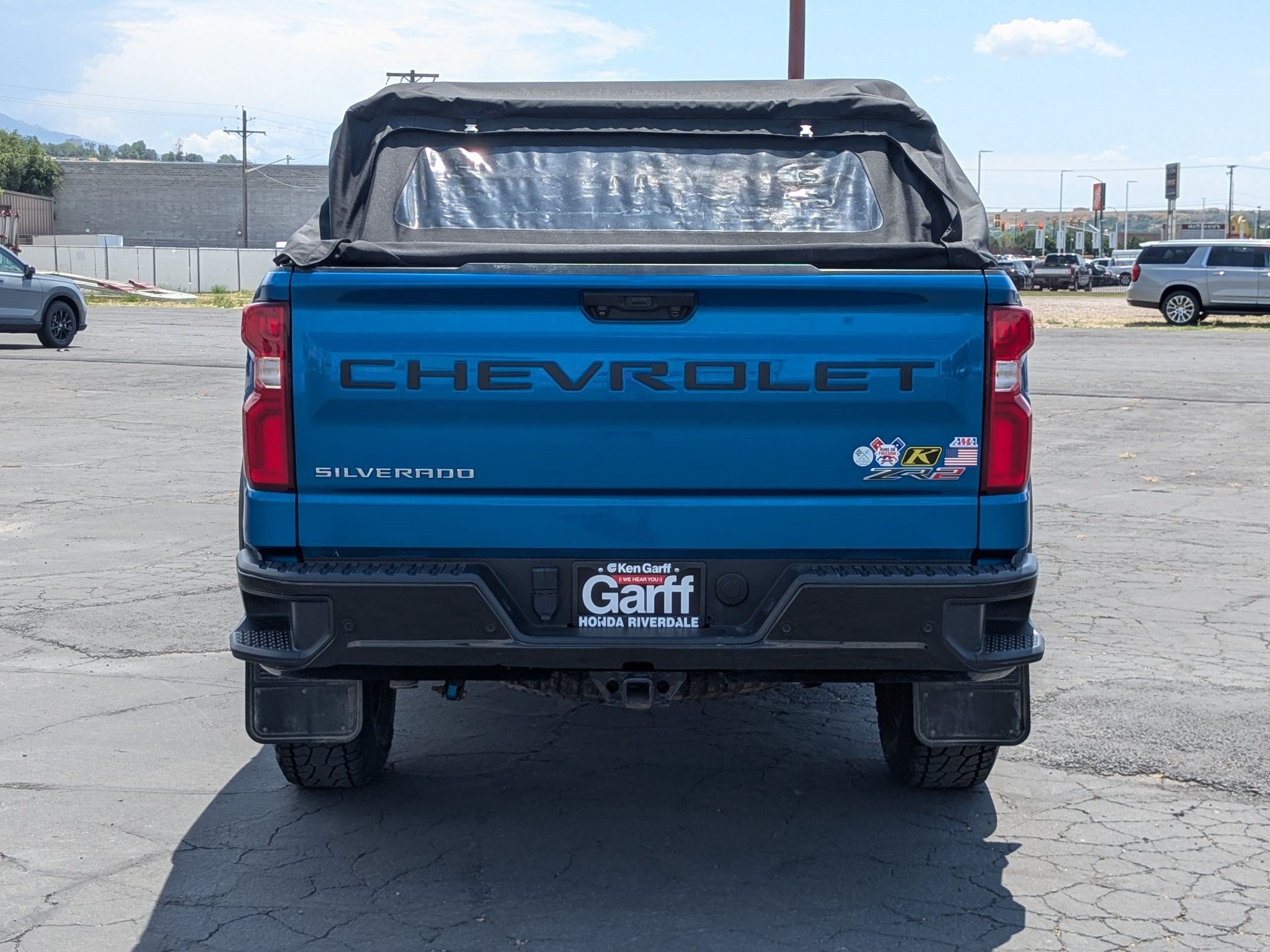 Used 2023 Chevrolet Silverado 1500 ZR2 w/ Technology Package AWD/4WD image 7