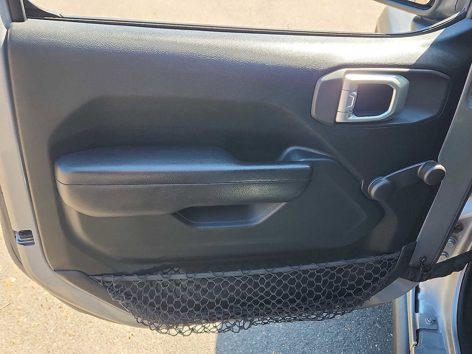 Certified 2020 Jeep Wrangler Sport image 12