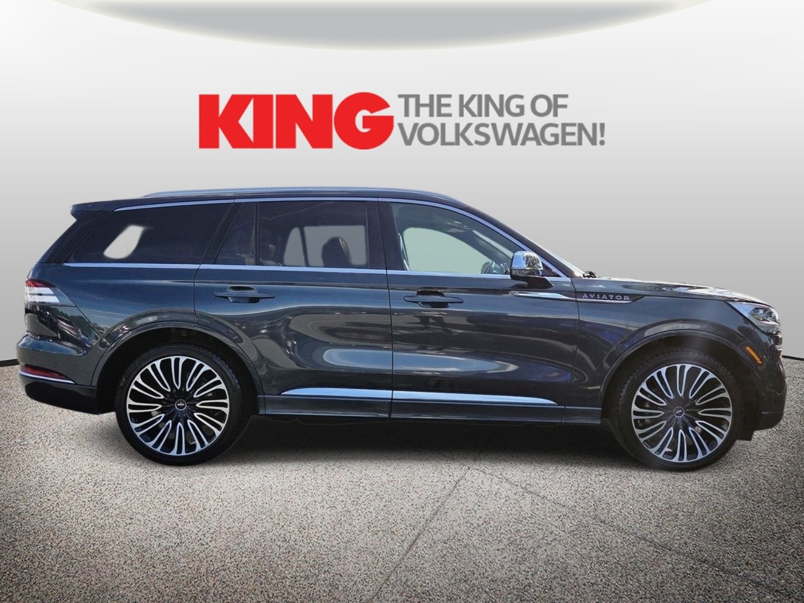 Used 2020 Lincoln Aviator Black Label w/ Dynamic Handling Package AWD/4WD image 2