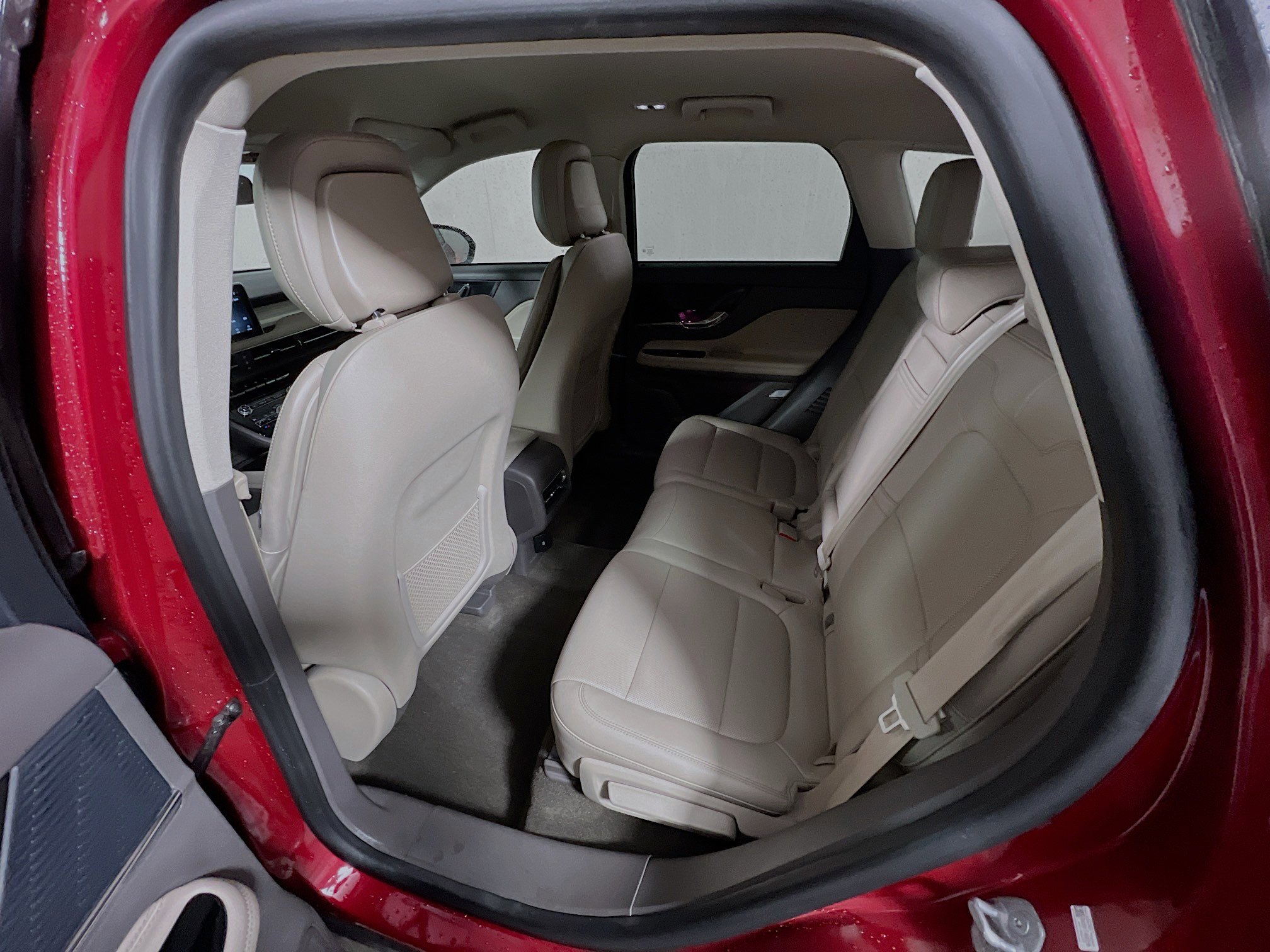 Used 2020 Lincoln Corsair FWD w/ Convenience Package image 29