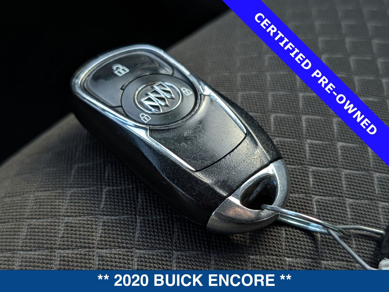 Used 2020 Buick Encore Preferred w/ Safety Package FWD image 32