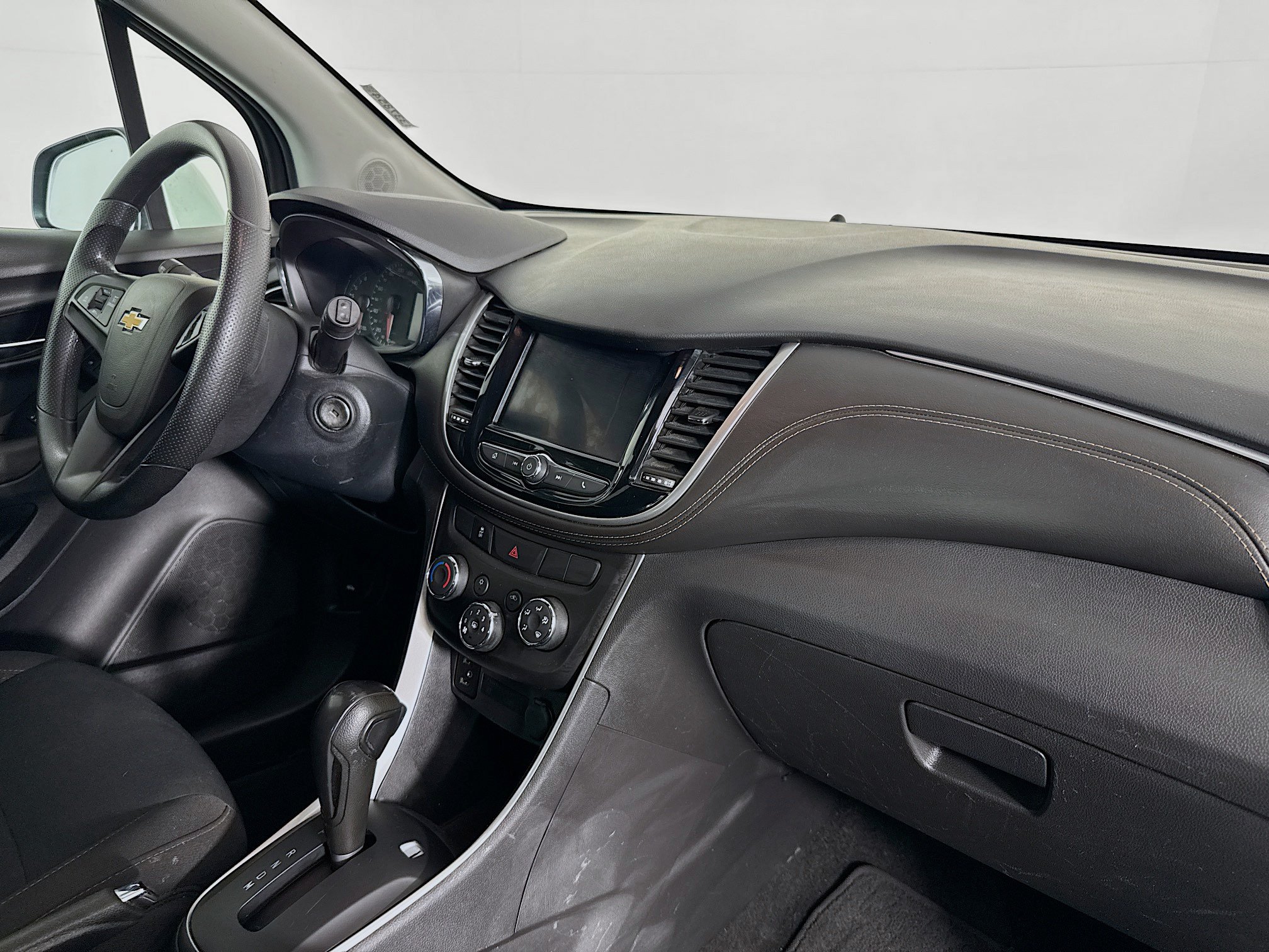 Used 2021 Chevrolet Trax LS w/ Tint and Cruise Package FWD image 50