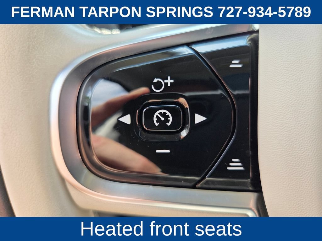 Certified 2024 Volvo XC60 B5 Ultimate w/ Protection Package Premier AWD/4WD image 31