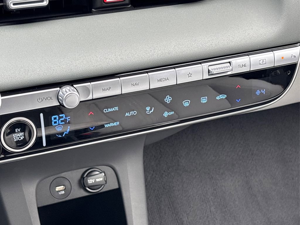 Certified 2023 Hyundai Ioniq 5 Limited w/ Cargo Package image 31