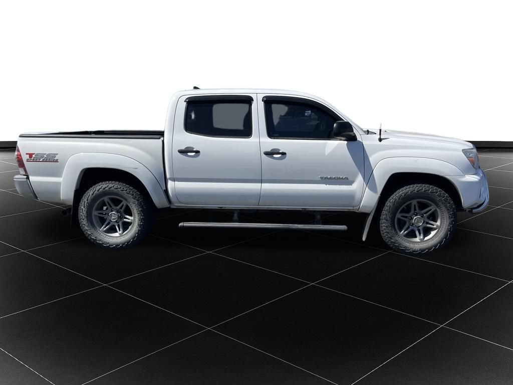 Used 2014 Toyota Tacoma PreRunner w/ SR5 Package RWD image 6