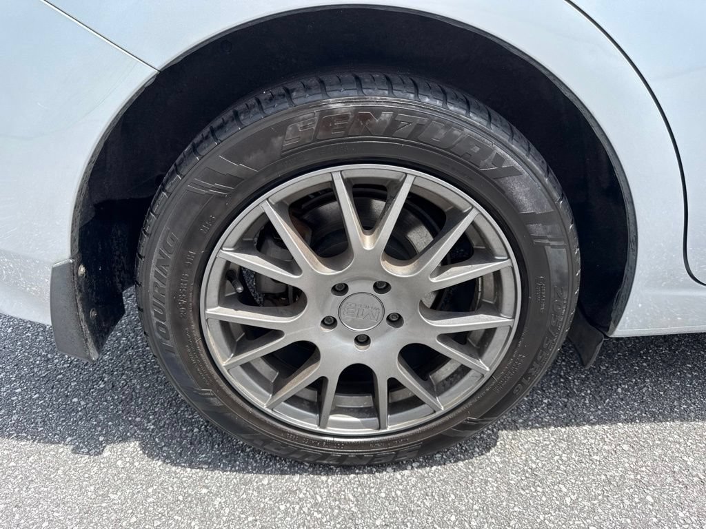 Used 2017 Subaru Impreza 2.0i AWD/4WD image 9