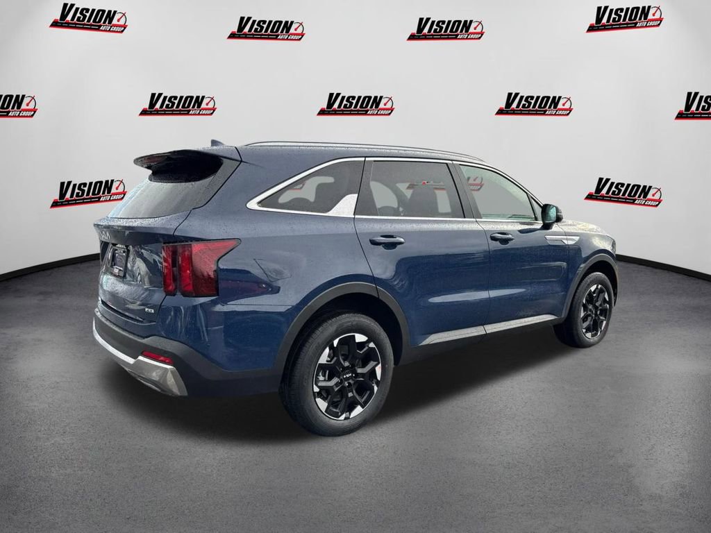 New 2026 Kia Sorento S image 5