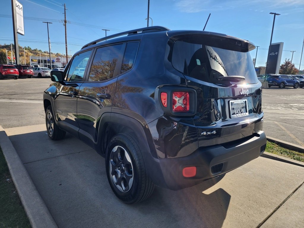 Used 2016 Jeep Renegade Latitude image 7