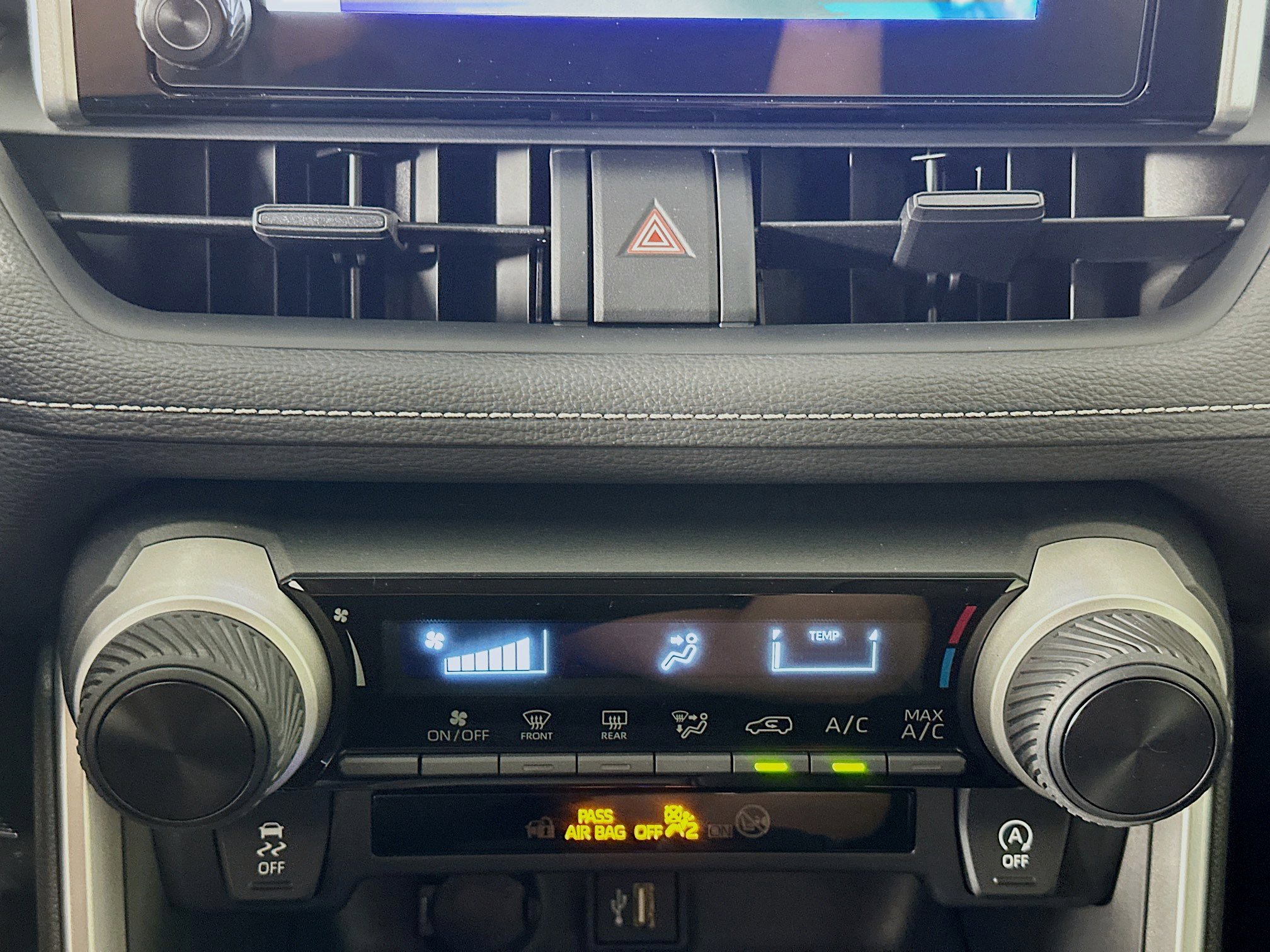 Used 2025 Toyota RAV4 LE image 24