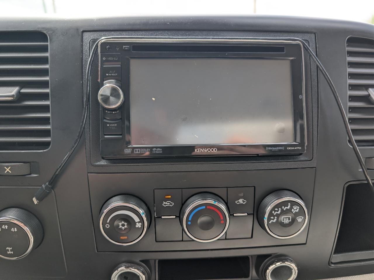 Used 2007 GMC Sierra 1500 SLE w/ Z71 Off-Road Package AWD/4WD image 26