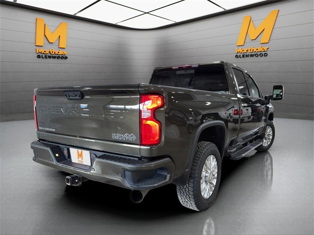 Used 2022 Chevrolet Silverado 3500 High Country w/ Safety Package II image 9