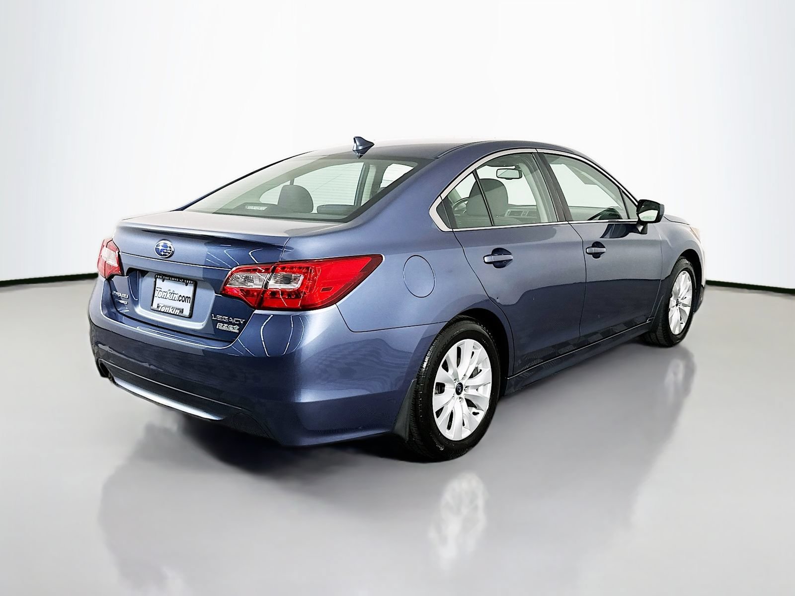Used 2016 Subaru Legacy 2.5i Premium w/ Popular Package #1 AWD/4WD image 7