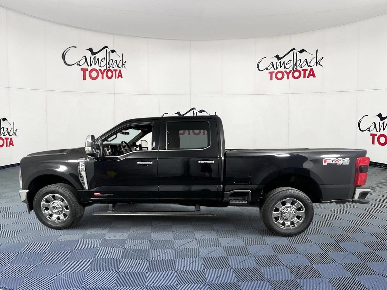 Used 2024 Ford F250 King Ranch w/ Chrome Package AWD/4WD image 5