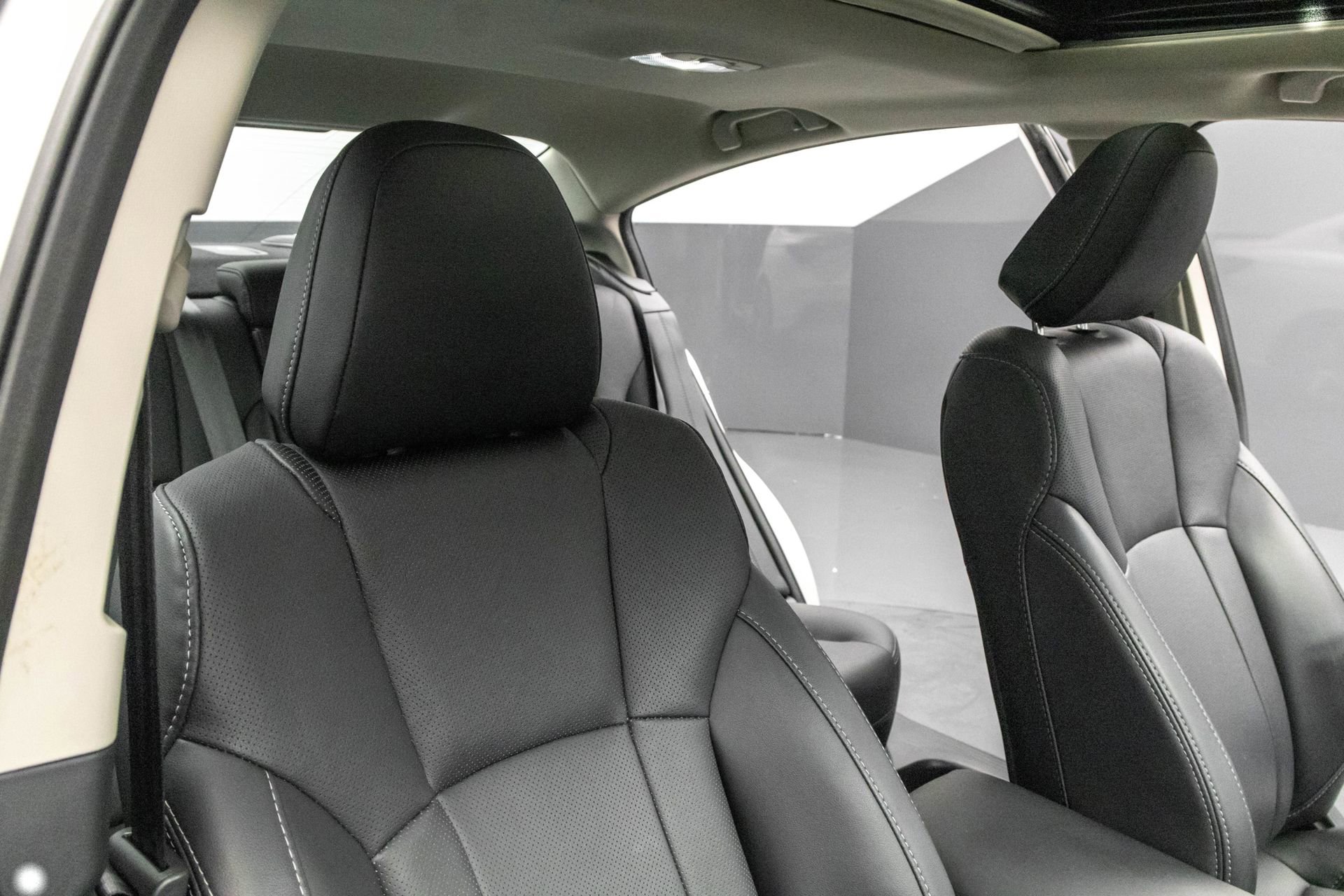 Used 2022 Subaru Legacy Limited image 39