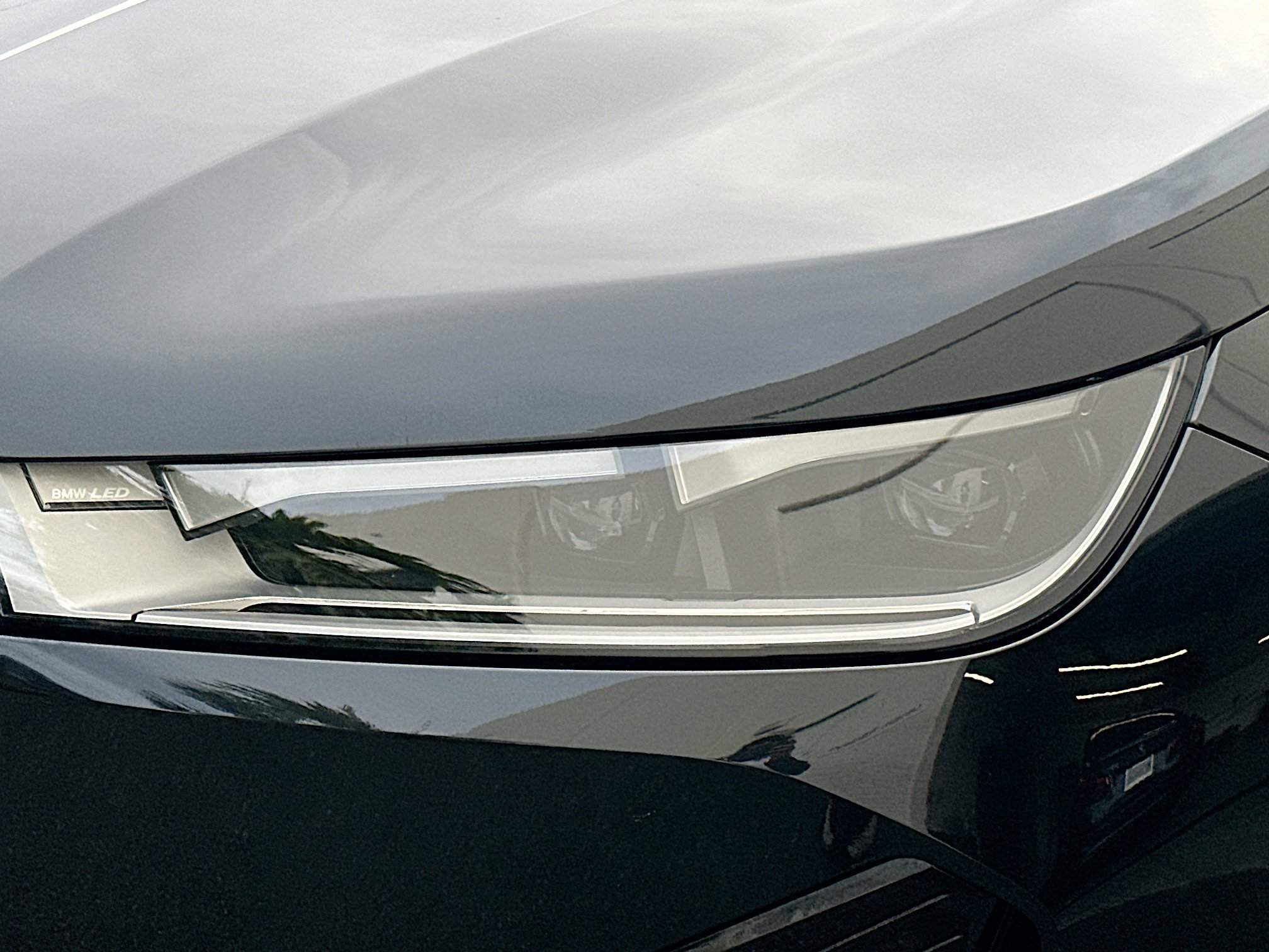 Used 2025 BMW iX xDrive50 w/ Sport Package image 37