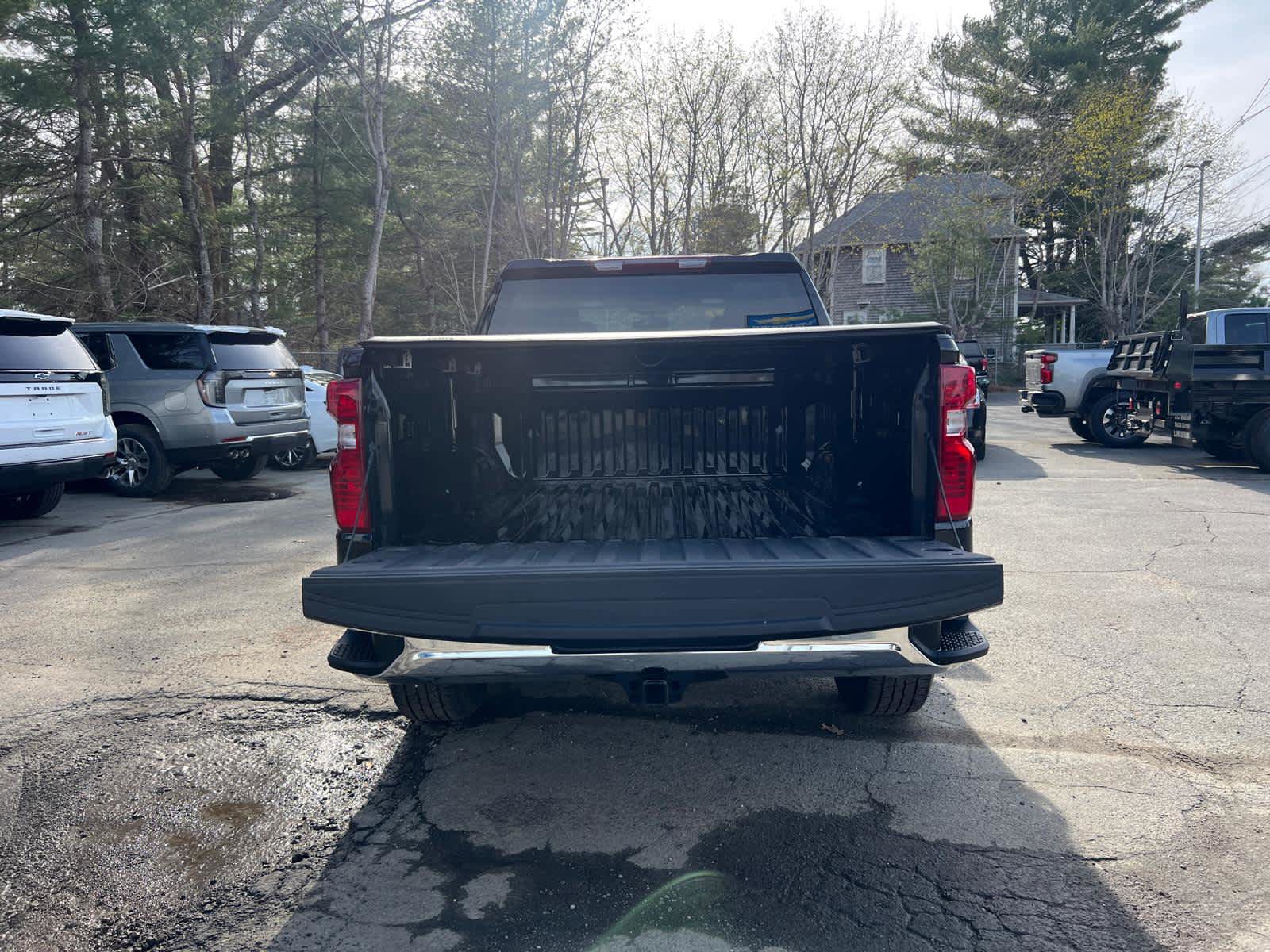 Certified 2024 Chevrolet Silverado 1500 LT AWD/4WD image 38