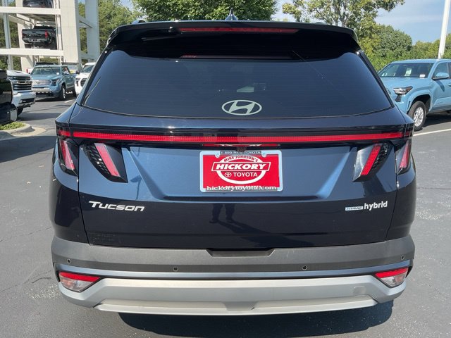 Used 2025 Hyundai Tucson Limited AWD/4WD image 9