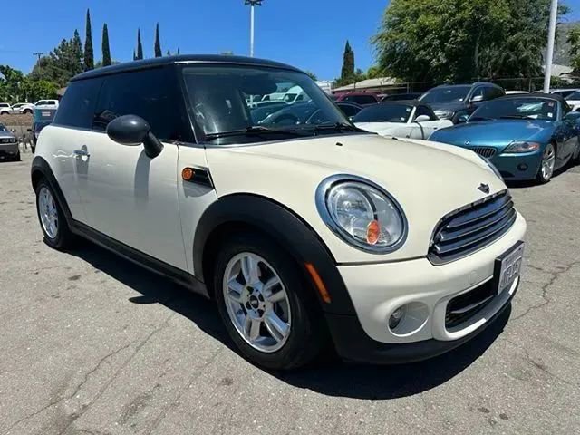 Used 2012 MINI Cooper Hardtop FWD image 1