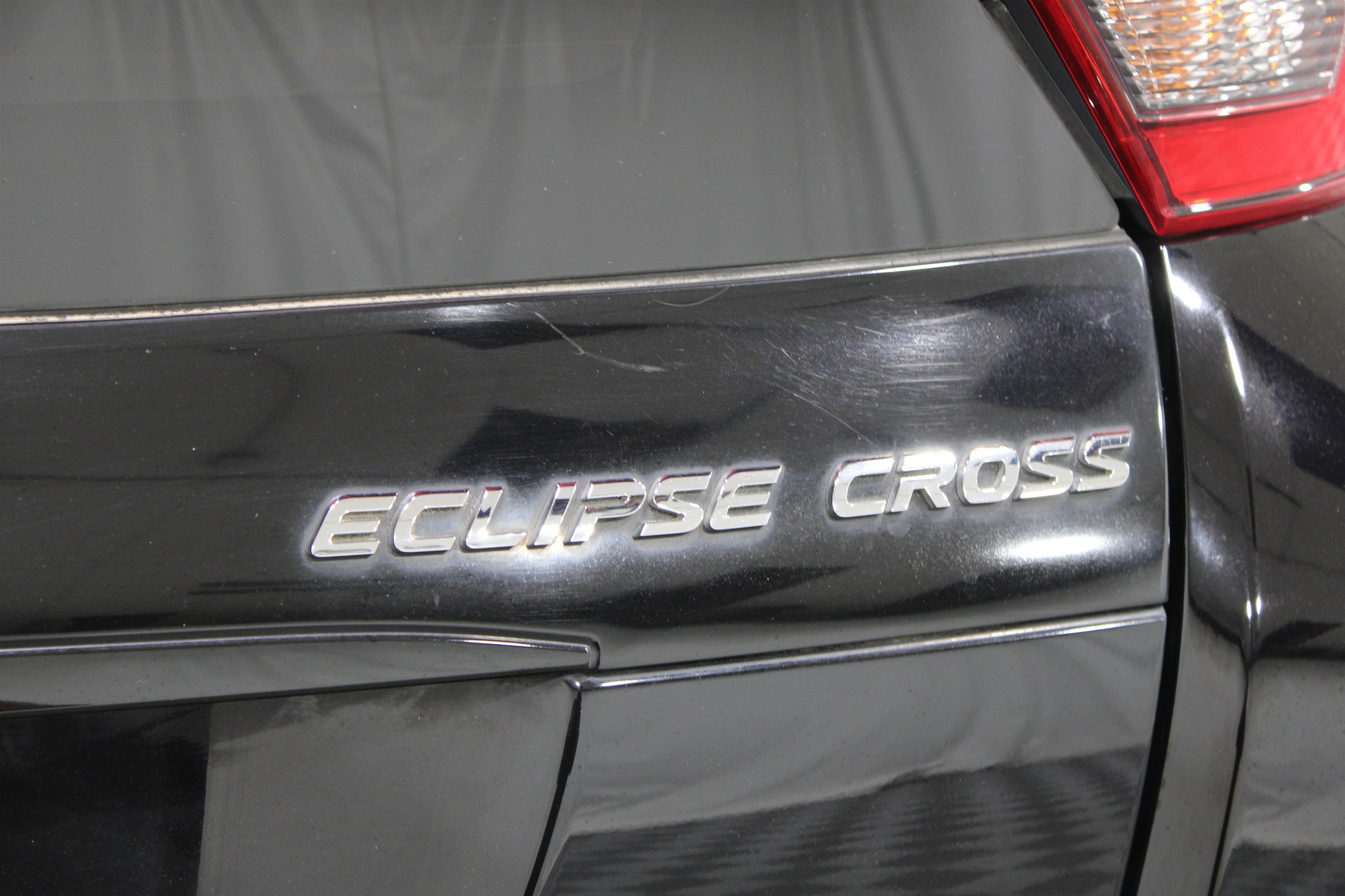 Used 2019 Mitsubishi Eclipse Cross LE AWD/4WD image 32