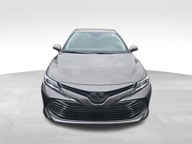 Used 2020 Toyota Camry LE w/ Convenience Package image 10