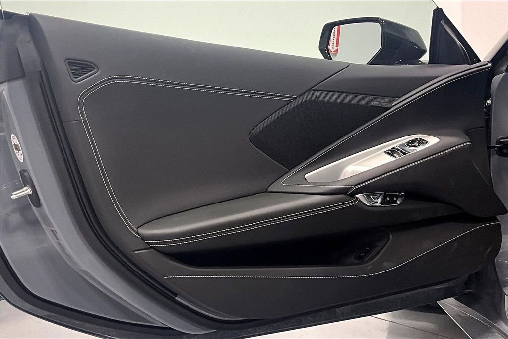 Used 2025 Chevrolet Corvette Stingray Coupe w/ 1LT image 13