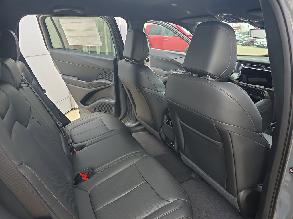 New 2026 Jeep Cherokee Limited image 11
