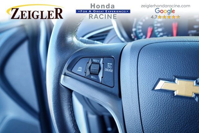 Used 2020 Chevrolet Trax LT w/ LT Convenience Package image 23