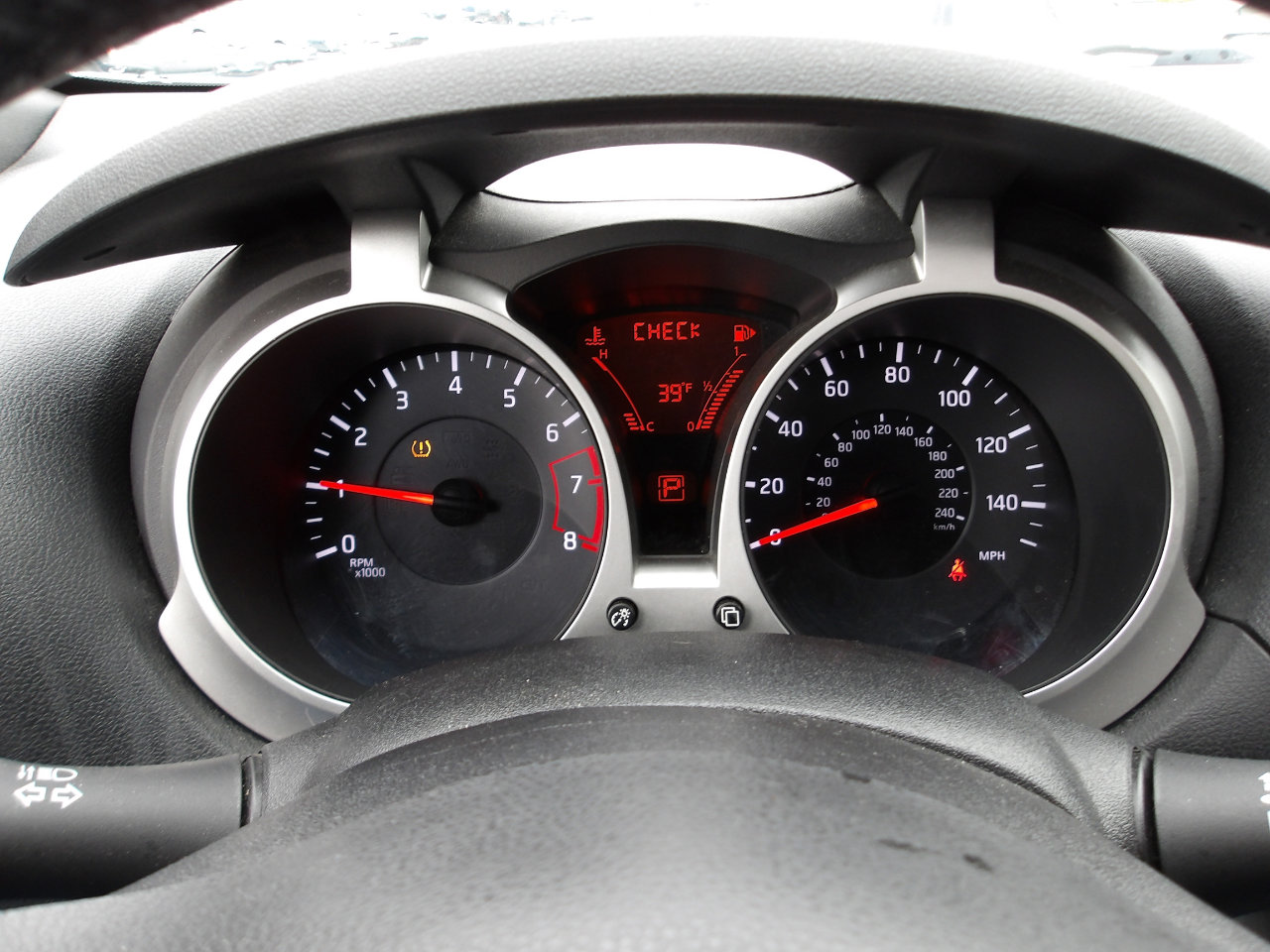 Used 2013 Nissan Juke SL w/ Chrome Pkg image 18