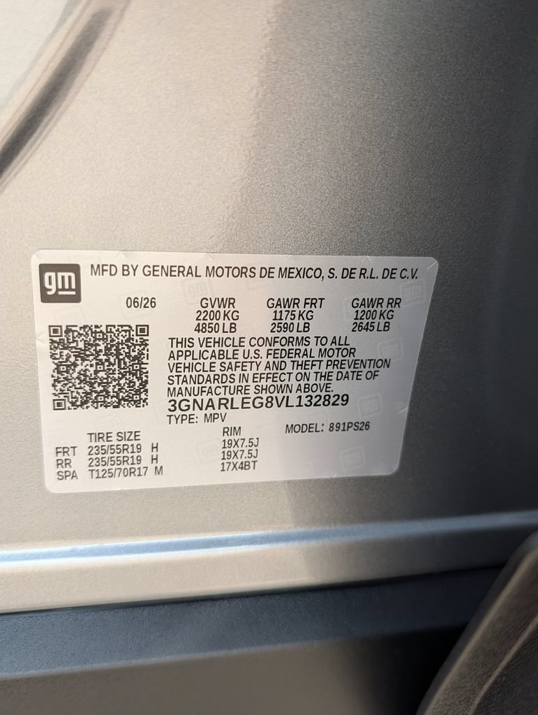 New 2027 Chevrolet Equinox RS w/ Convenience Package III FWD image 32