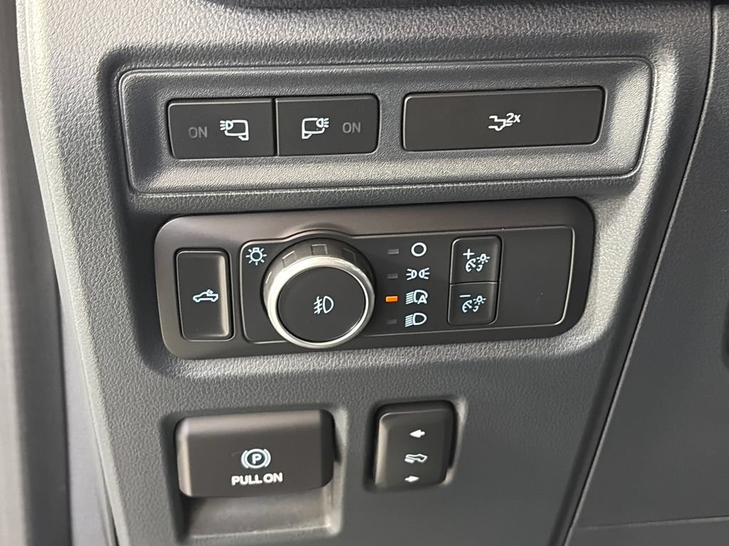 Used 2022 Ford F150 XLT w/ Equipment Group 302A High AWD/4WD image 23