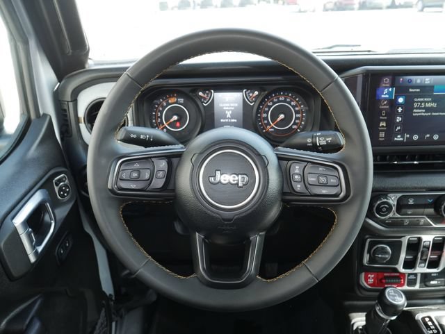 Used 2024 Jeep Wrangler Unlimited Sport AWD/4WD image 14