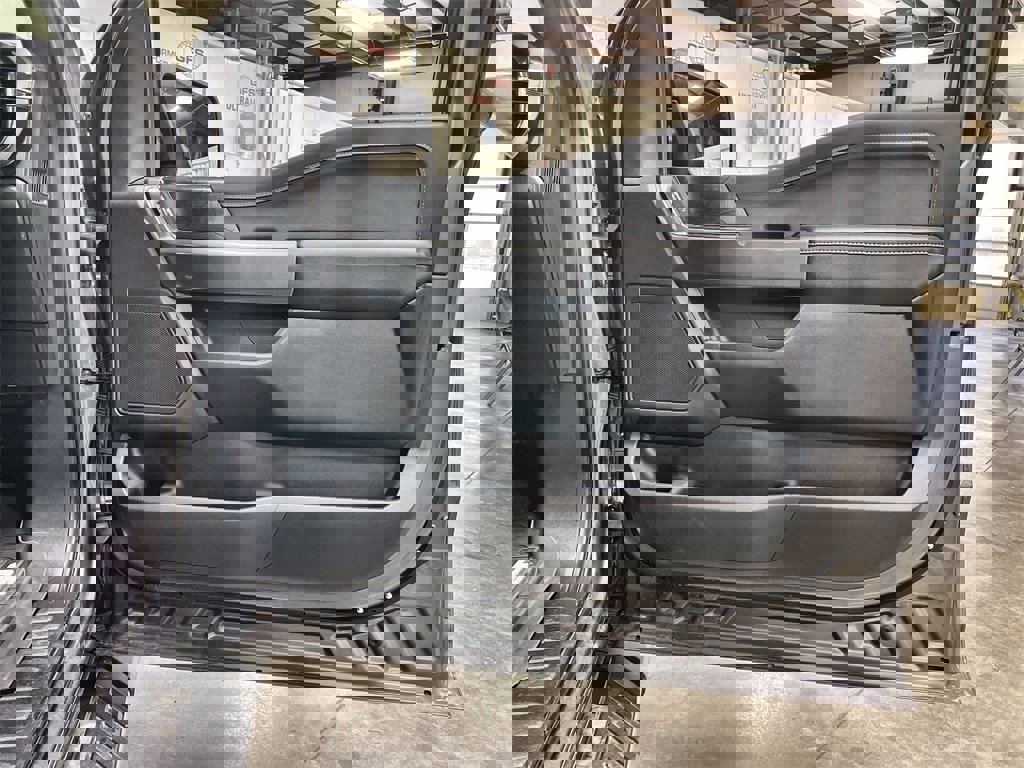 Used 2023 Ford F150 XLT w/ Equipment Group 302A High image 30