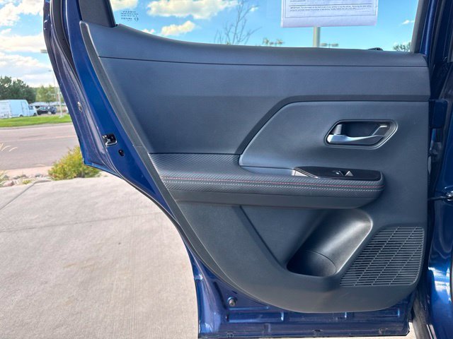 Used 2025 Nissan Kicks SR AWD/4WD image 23