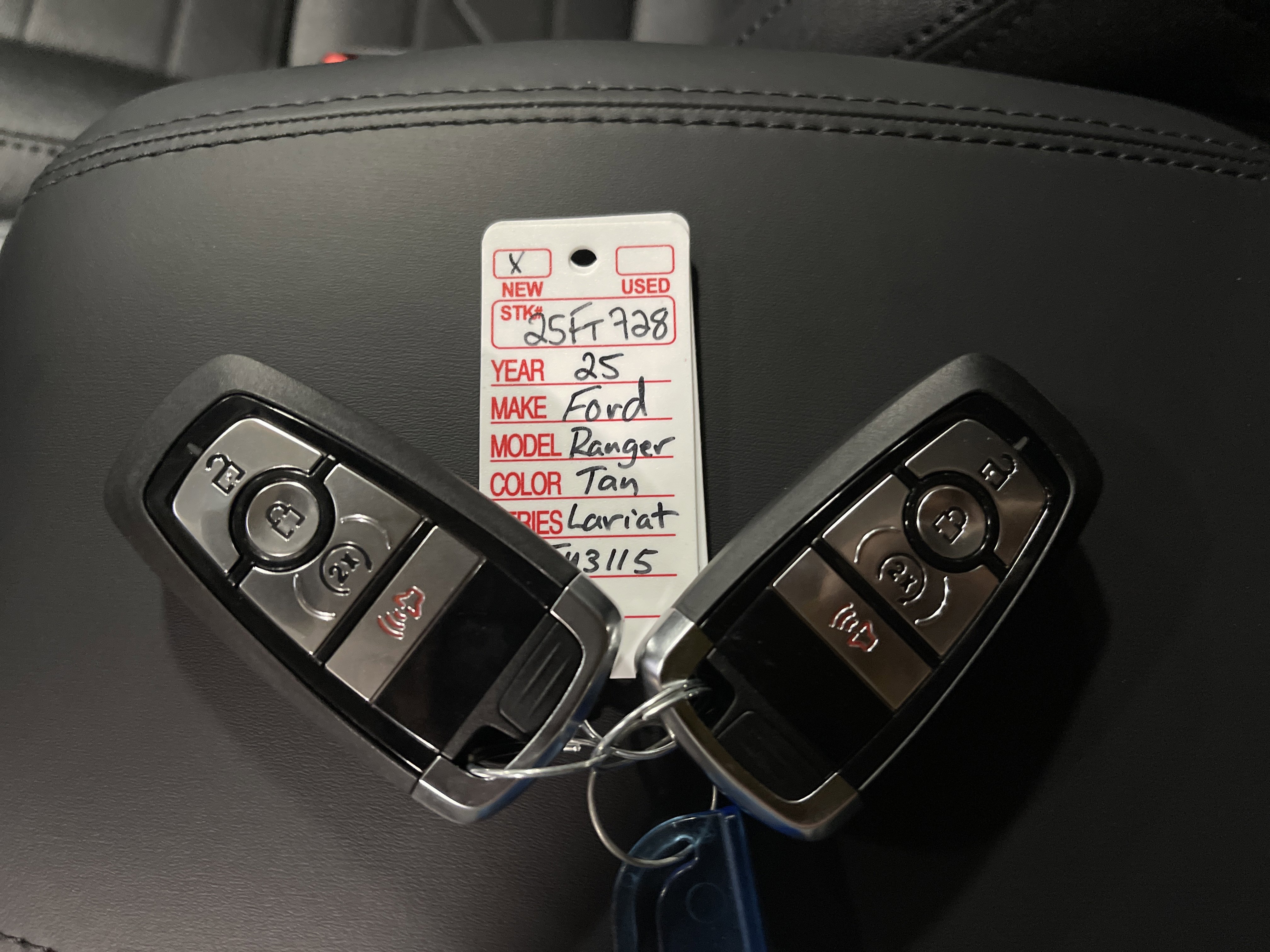 New 2025 Ford Ranger Lariat w/ FX4 Off-Road Package image 27