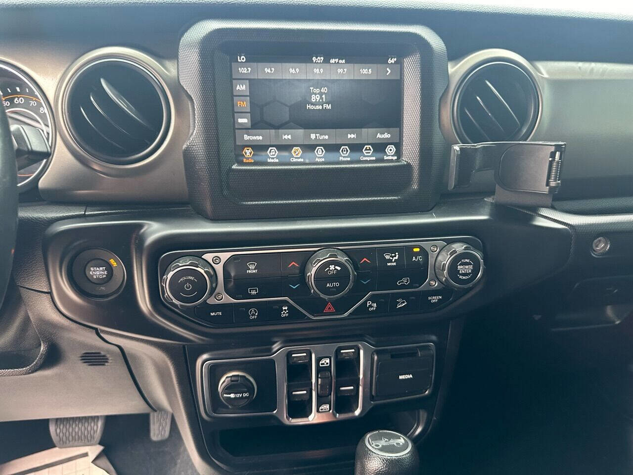 Used 2019 Jeep Wrangler Unlimited Sport S image 18