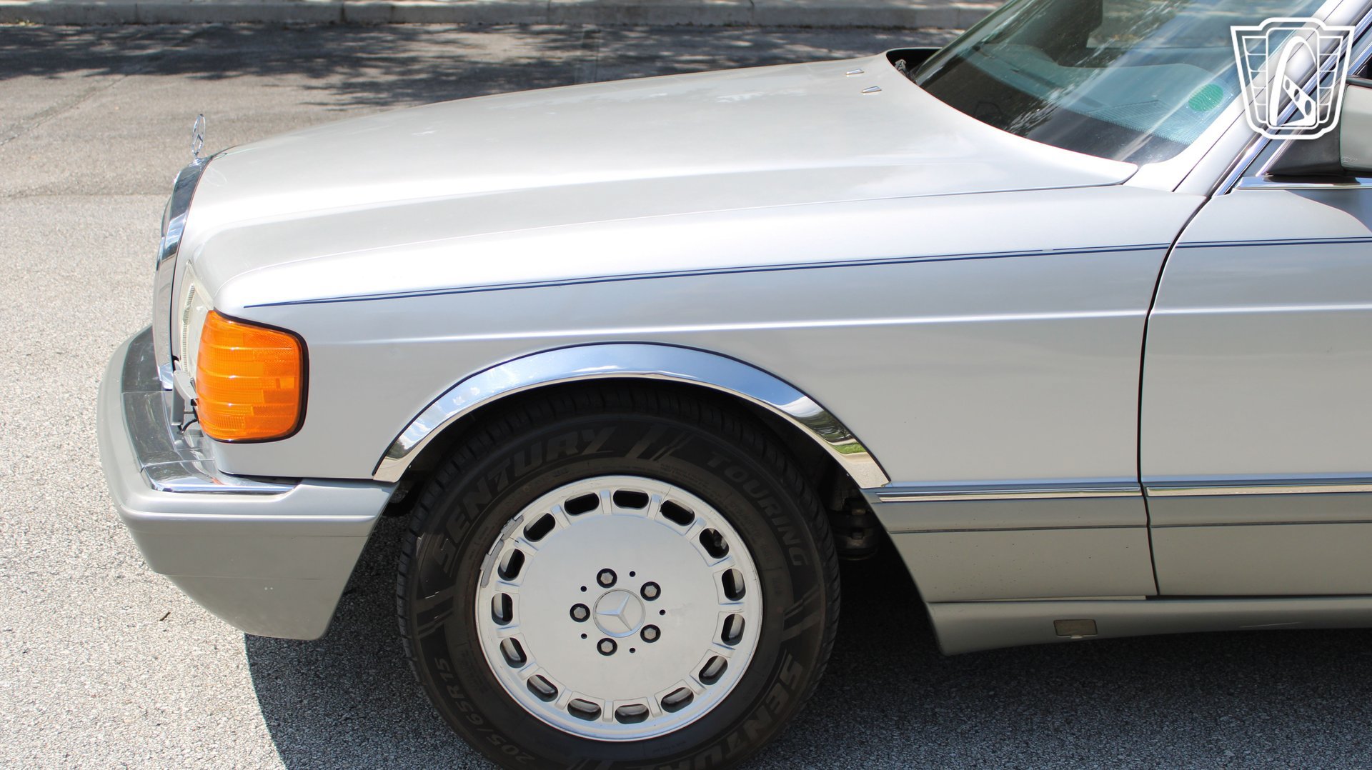 Used 1990 Mercedes-Benz 300 SE image 28
