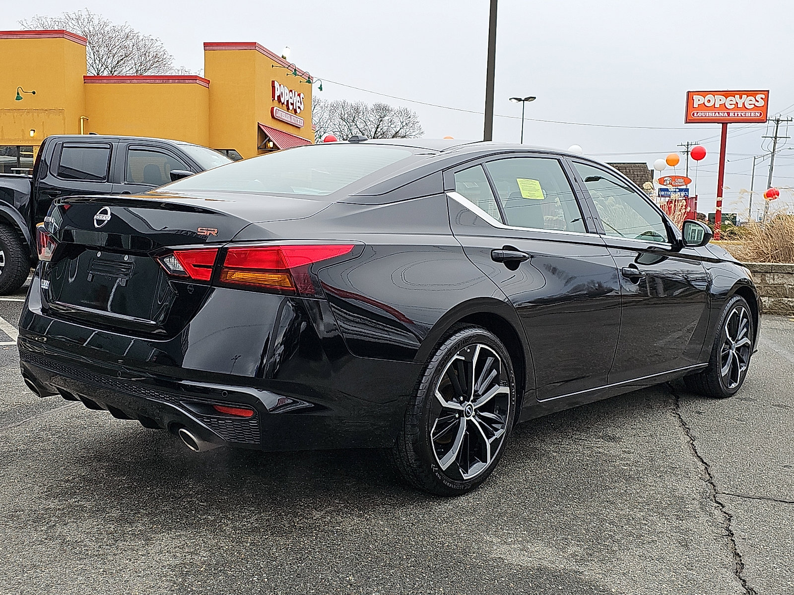 Certified 2023 Nissan Altima 2.5 SR image 6