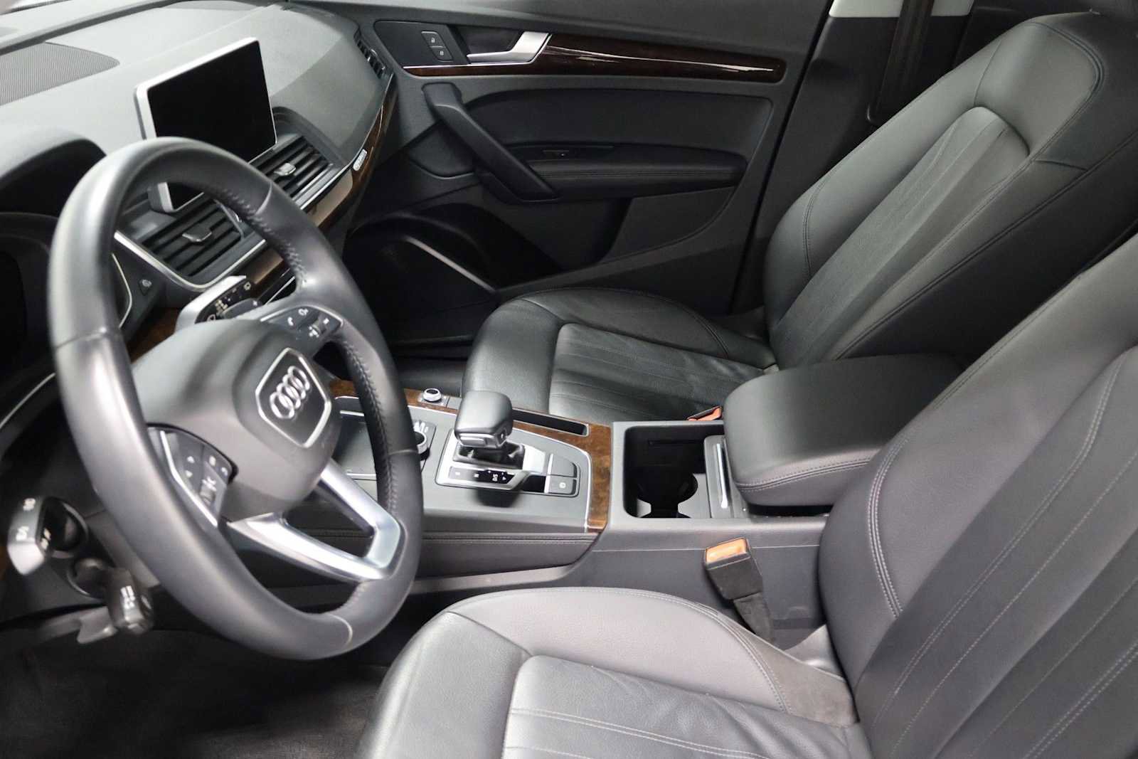 Certified 2020 Audi Q5 2.0T Premium Plus AWD/4WD image 5
