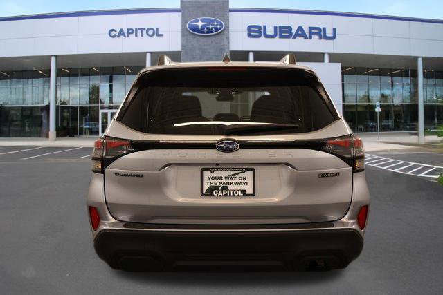 Certified 2025 Subaru Forester Premium AWD/4WD image 4