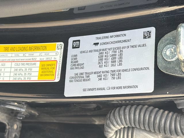 Used 2024 Chevrolet Suburban LT AWD/4WD image 32
