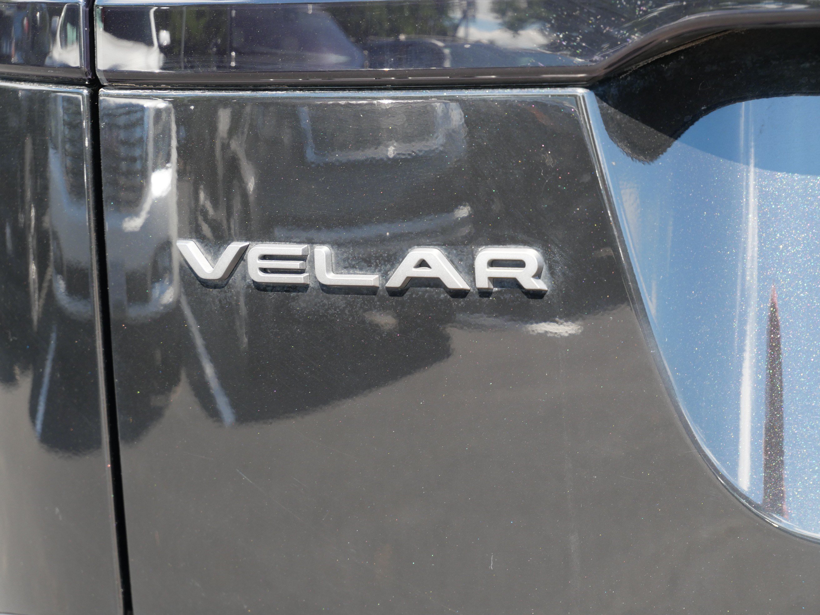 Certified 2026 Land Rover Range Rover Velar S AWD/4WD image 12