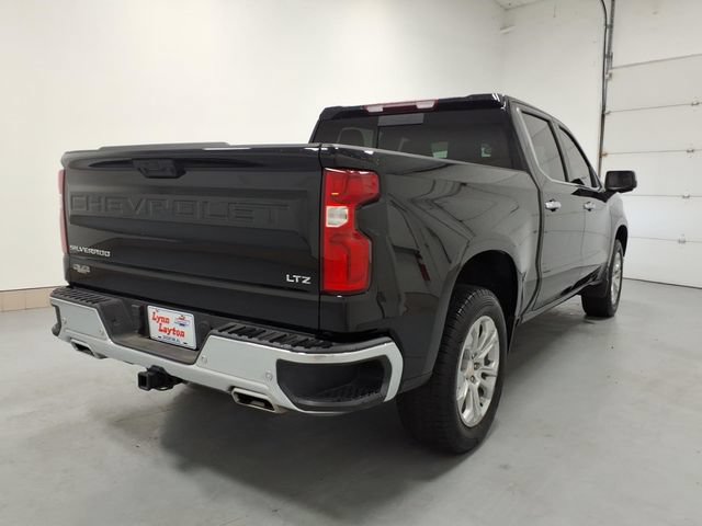 Used 2025 Chevrolet Silverado 1500 LTZ AWD/4WD image 3