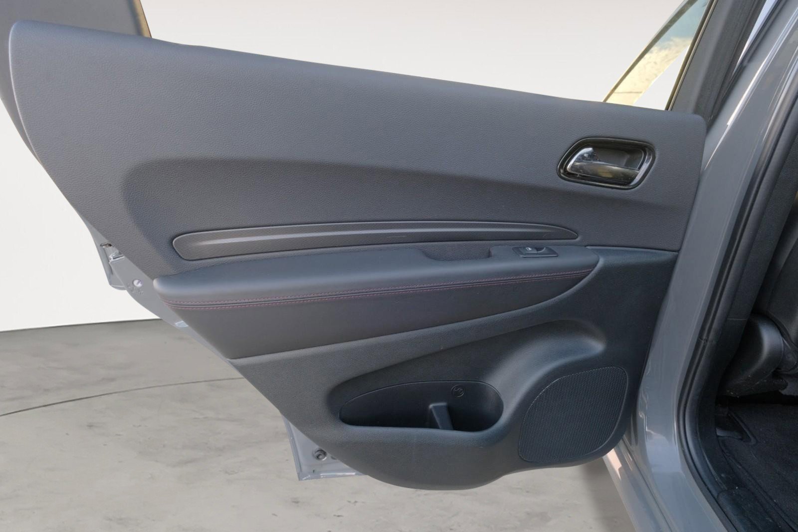 Used 2022 Dodge Durango R/T w/ Blacktop Package image 13