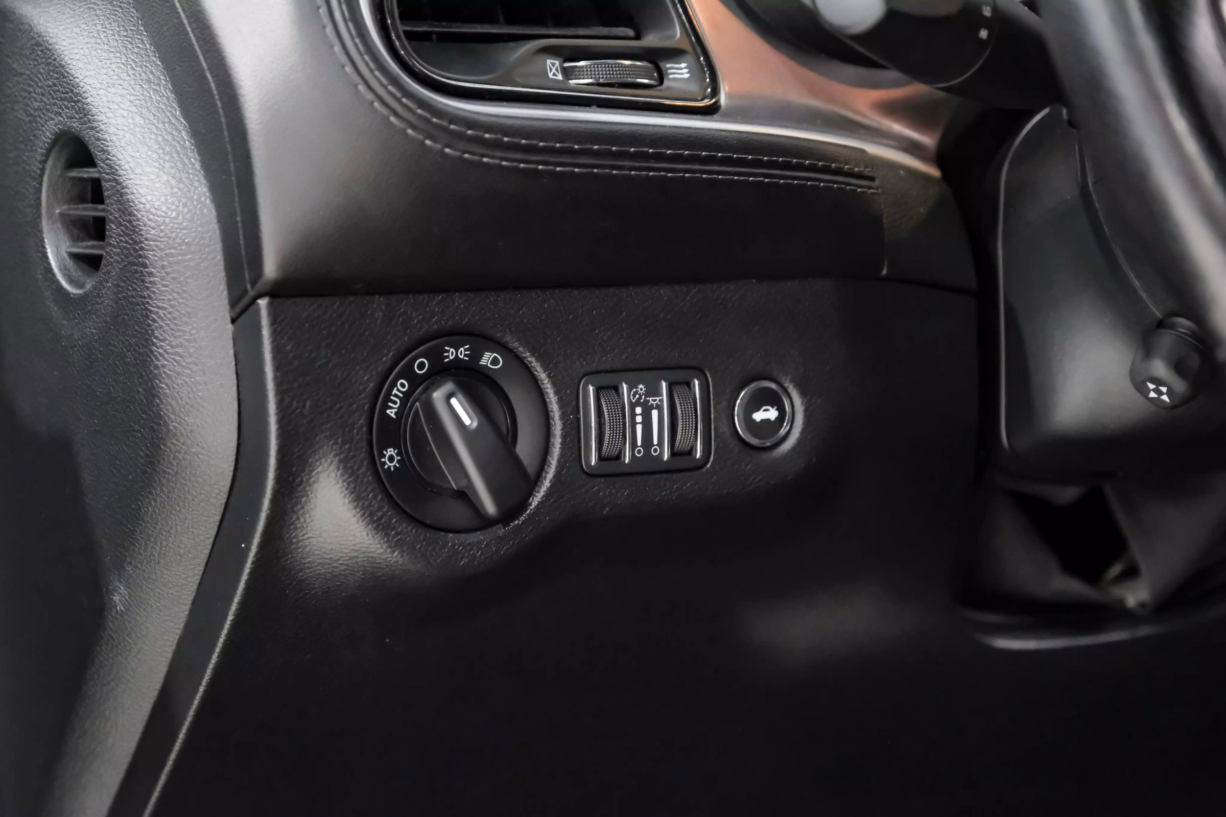 Used 2020 Dodge Challenger R/T Scat Pack image 34