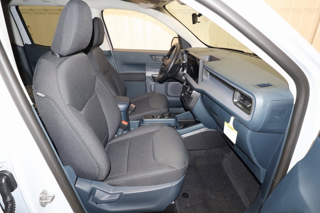 New 2025 Ford Maverick XL image 13