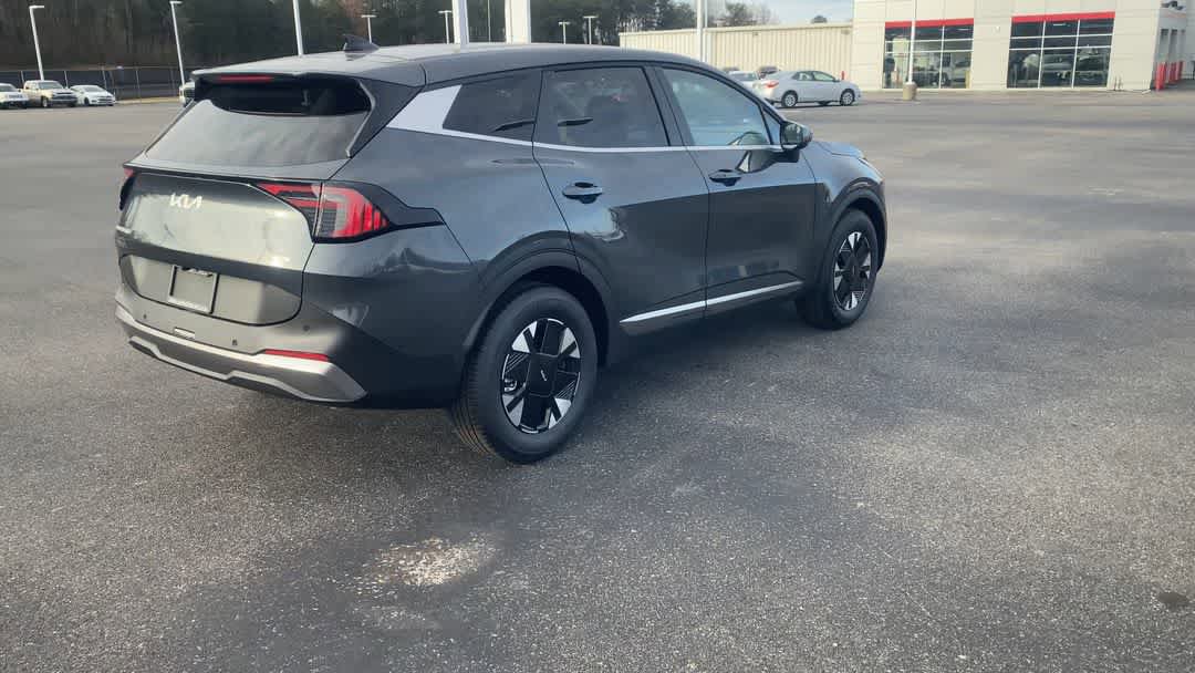 New 2026 Kia Sportage LX image 12