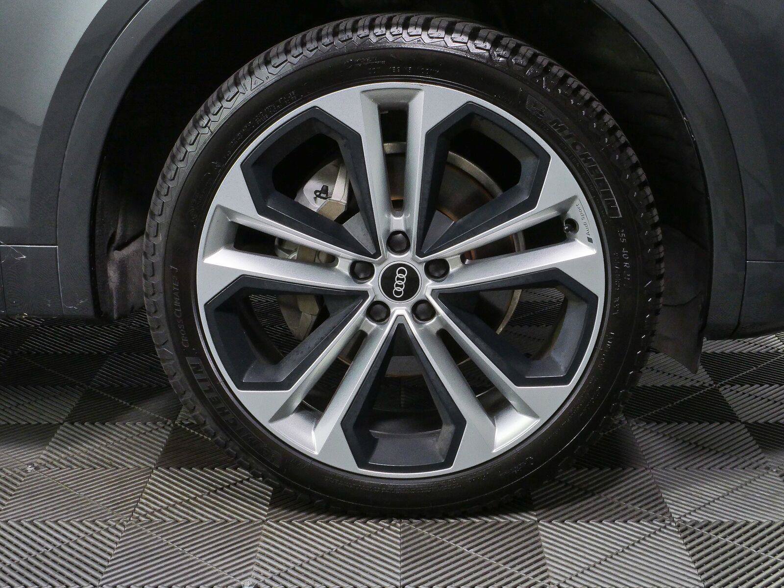 Used 2022 Audi Q5 2.0T Premium Plus AWD/4WD image 35