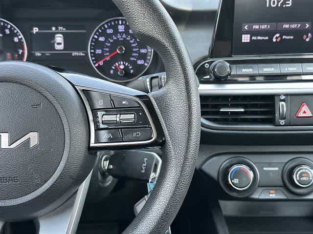 Used 2023 Kia Forte LXS w/ LXS Technology Package FWD image 9
