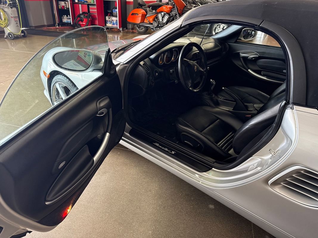 Used 2004 Porsche Boxster S image 60
